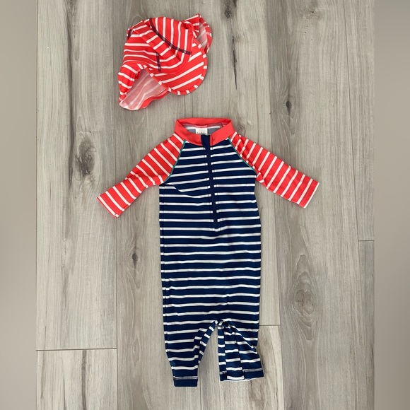 Baby Boden Swimsuit Rashguard & Sun Hat Infant - Size 6-12 months - Picture 1 of 4